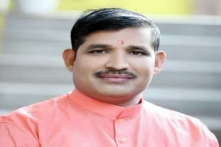 भाजपा पिछड़ा वर्ग प्रकोष्ठ के पूर्व प्रदेश अध्यक्ष भगत सिंह कुशवाहा बेटों संग हुए गिरफ्तार