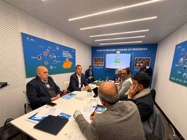 दावोस में एमपी की टेक डिप्लोमेसी, एआई और डीपटेक में निवेश को लेकर टच लैब से अहम बातचीत