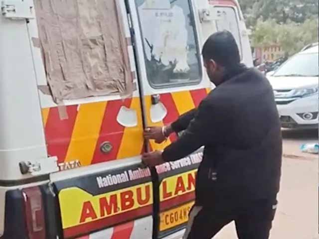 दरवाजा नहीं खुला, जिंदगी बंद हो गईः सतना में सिस्टम की लापरवाही से मरीज की मौत