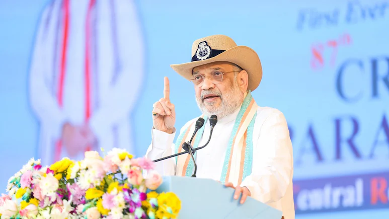 घुसपैठियों पर अमित शाह का कड़ा संदेश- वोटर लिस्ट से भी हटाएँगे… देश से भी बाहर करेंगे