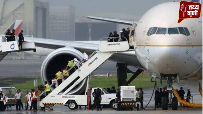 Scuffle breaks out between pilots mid-flight